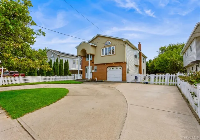Single family home for sale at 2929 Rockaway Ave, Hempstead, NY 11572 | MLS# 1036586