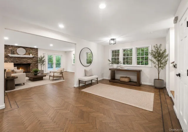 Photo 3 of Single family home for sale at 17 Ridge Way, Somers, NY 10578 | MLS# 1036592 | Listing updated on 2026-08-10