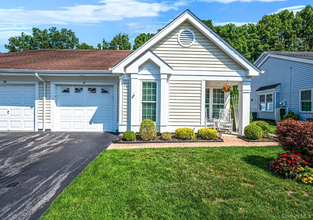 Photo 1 of Sale Pending at 19 Sayville Ct, Brookhaven, NY 11961 | MLS# 1036622 | Listing updated on 2026-09-02