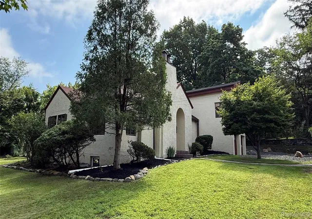 Photo 2 of Single family home for sale at 1 Sunset Dr, Ramapo, NY 10901 | MLS# 1036633 | Listing updated on 2026-09-01