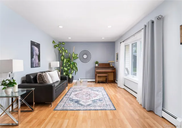 Photo 2 of Sale Pending at 4 Shelley Ct, Brookhaven, NY 11953 | MLS# 1036634 | Listing updated on 2026-09-05