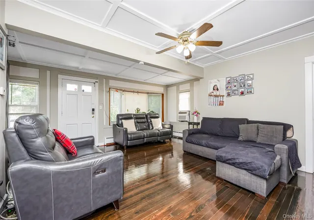 Listing Photo 4 - Condo for sale in building located at 442 Cedar St, Hempstead, NY 12306