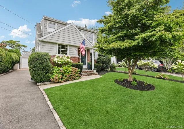 1st image of 76 Highfield Ave, North Hempstead, NY 11050 | MLS# 1036655
