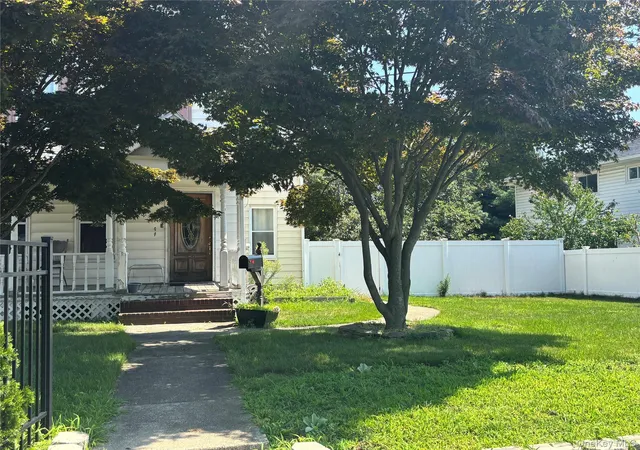 Photo 2 of Sale Pending at 1023 Newbridge Rd, Hempstead, NY 11710 | MLS# 1036666 | Listing updated on 2026-09-16