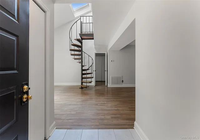Photo 2 of Sale Pending at 18 Bronxville Glen Dr #3-12, Yonkers, NY 10708 | MLS# 1036675 | Listing updated on 2026-08-31
