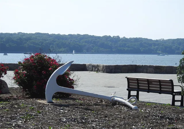 31st image of 2 Anchorage #5A, Oyster Bay, NY 11771 | MLS# 1036702