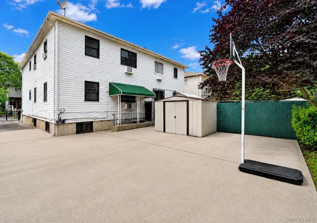 Photo 4 of House for sale at 1048 Beach 22nd St, New York, NY 11691 | MLS# 1036717 | Listing updated on 2026-08-29