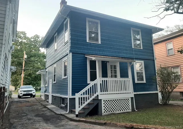 29th image of 118 College Ave, Poughkeepsie, NY 12603 | MLS# 1036735