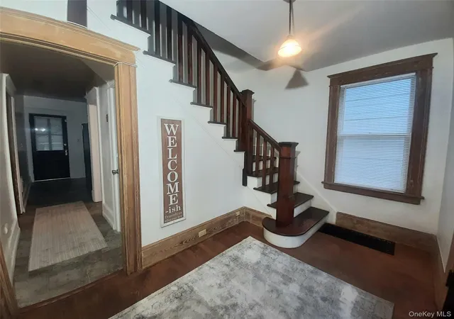 3rd image of 118 College Ave, Poughkeepsie, NY 12603 | MLS# 1036735