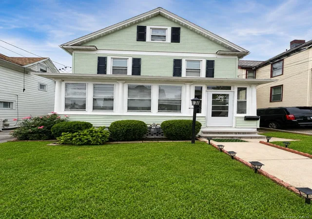 Photo 1 of Single family home for sale at 312 Bay St, Peekskill, NY 10566 | MLS# 1036746 | Listing updated on 2026-09-06