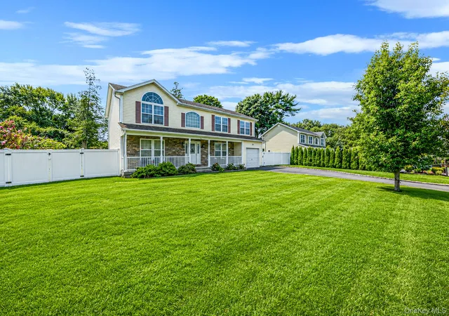 Photo 3 of Sale Pending at 12 Nostrand Ave, Islip, NY 11717 | MLS# 1036748 | Listing updated on 2026-10-01