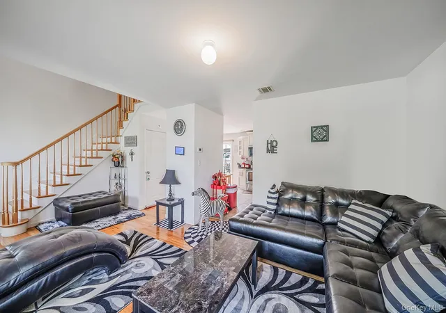 Photo 4 of Sale Pending at 12 Nostrand Ave, Islip, NY 11717 | MLS# 1036748 | Listing updated on 2026-10-01