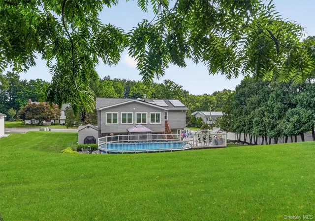 Photo 3 of Single family home for sale at 10 Pine Dr, Stony Point, NY 10980 | MLS# 1036759 | Listing updated on 2026-09-06