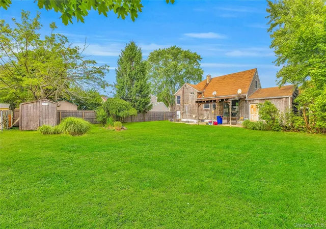 Photo 3 of Sale Pending at 38 Saddle Ln, Brookhaven, NY 11720 | MLS# 1036761 | Listing updated on 2026-09-23