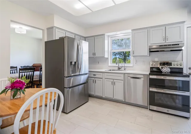 Photo 4 of Sale Pending at 48 Newport Beach Blvd, Brookhaven, NY 11940 | MLS# 1036772 | Listing updated on 2026-08-28