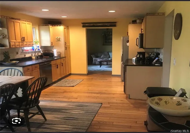 Photo 3 of Sale Pending at 19 Reynolds, Brookhaven, NY 11786 | MLS# 1036774 | Listing updated on 2026-09-30