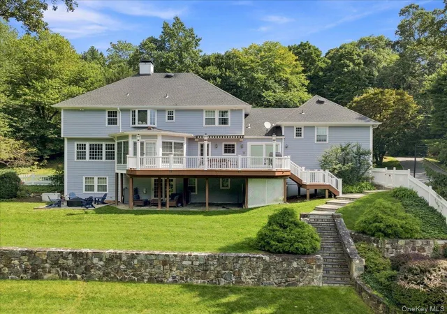 Photo 2 of Single family home for sale at 20 Hitching Post Ln, New Castle, NY 10514 | MLS# 1036792 | Listing updated on 2026-09-24