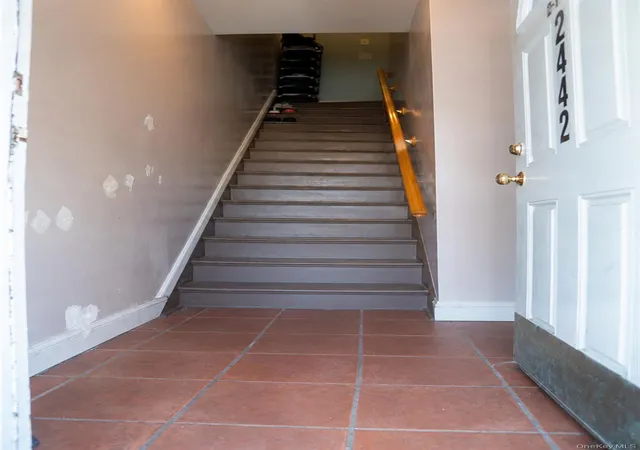 Listing Photo 5 - Condo for sale in building located at 2442 Beaumont Ave, New York, NY 10458