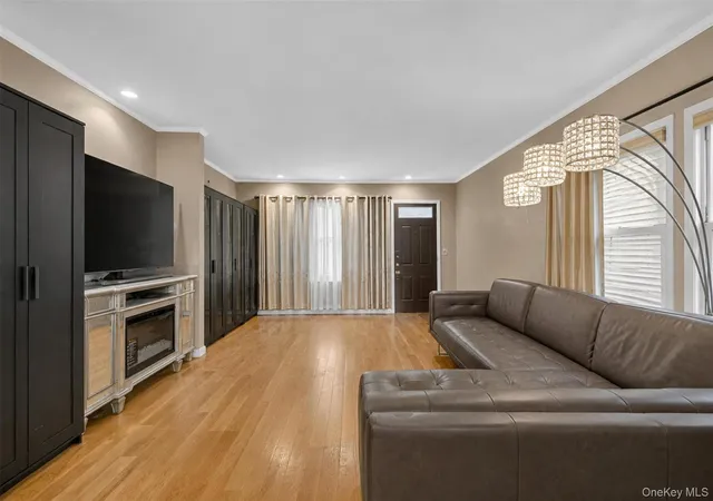 Photo 3 of Single family home for sale at 3323 200th Street, New York, NY 11361 | MLS# 1036823 | Listing updated on 2026-10-09