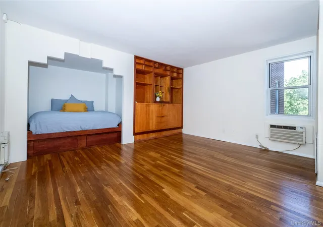 Listing Photo 5 - Condo for sale in building located at 611 Palmer Rd, Yonkers, NY 10701 - Unit #4Y