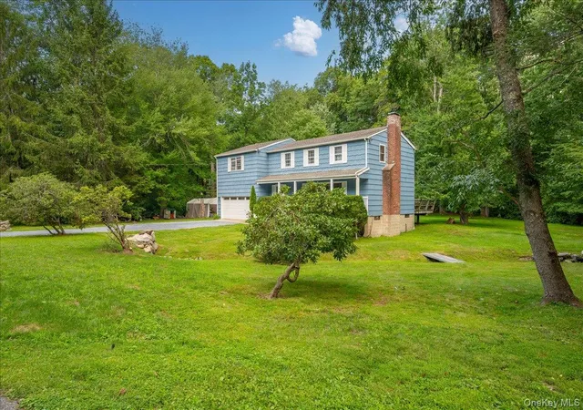 Photo 2 of Single family home for sale at 9 Laurel Rd, Lewisboro, NY 10590 | MLS# 1036838 | Listing updated on 2026-08-31