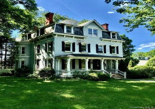 Photo 1 of Single family home for sale at 8 Garfield Pl, Poughkeepsie (town), NY 12601 | MLS# 1036859 | Listing updated on 2026-09-04