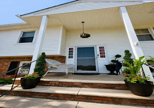 Photo 3 of Single family home for sale at 14 Rock Dr, Clarkstown, NY 10989 | MLS# 1036868 | Listing updated on 2026-09-06