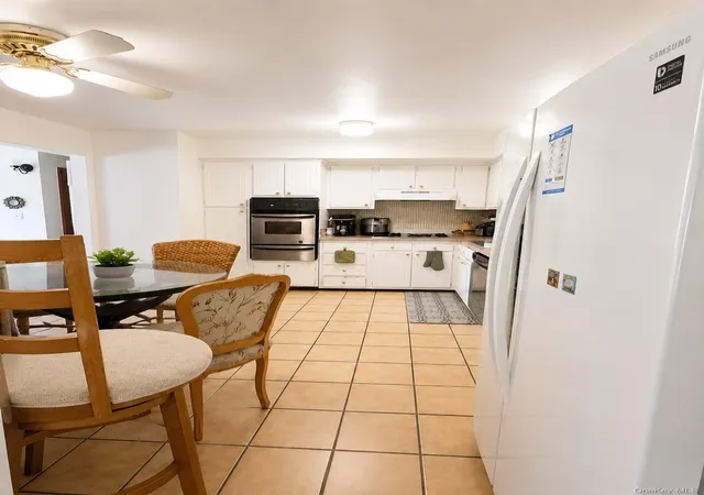 Photo 4 of Single family home for sale at 14 Rock Dr, Clarkstown, NY 10989 | MLS# 1036868 | Listing updated on 2026-10-07