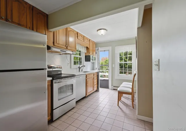 Photo 3 of Sale Pending at 254 Sparkle Rd, Yorktown, NY 10598 | MLS# 1036895 | Listing updated on 2026-09-02