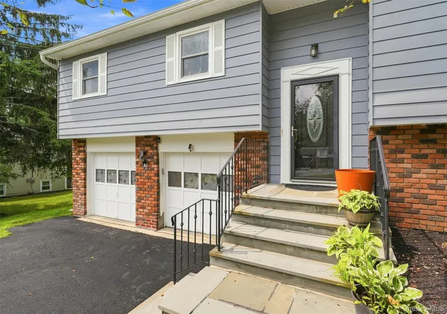 Photo 3 of Sale Pending at 16 Cromwell Dr, La Grange, NY 12603 | MLS# 1036909 | Listing updated on 2026-09-07