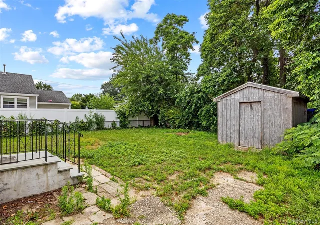 Photo 3 of Sale Pending at 1037 Broadway, North Hempstead, NY 11590 | MLS# 1036927 | Listing updated on 2026-09-03