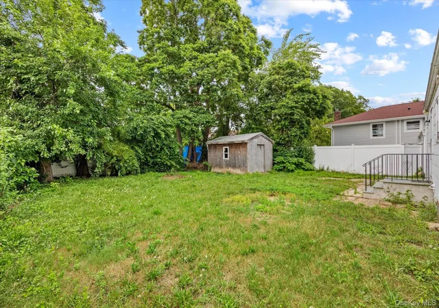 Photo 4 of Sale Pending at 1037 Broadway, North Hempstead, NY 11590 | MLS# 1036927 | Listing updated on 2026-09-03