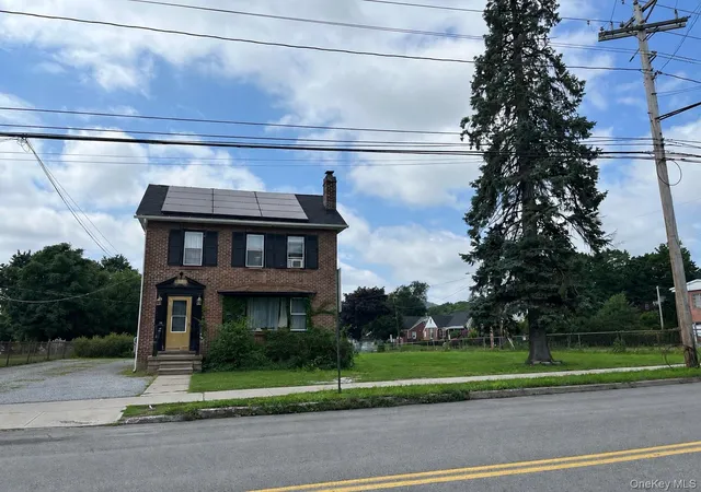 1st image of 463 South St, Newburgh (city), NY 12550 | MLS# 1036940