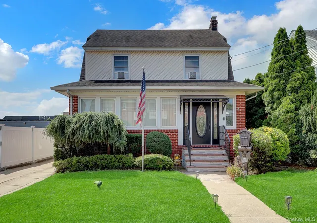 Photo 1 of Single family home for sale at 80 Noble St, Hempstead, NY 11563 | MLS# 1036949 | Listing updated on 2026-08-11