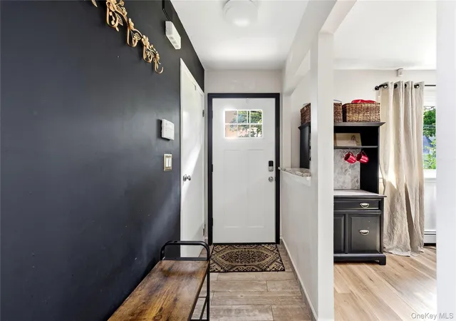 Photo 3 of Sale Pending at 8 Roberts St, Brookhaven, NY 11950 | MLS# 1036960 | Listing updated on 2026-08-28