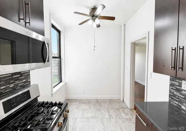 4th image of 5 Circuit Rd, New Rochelle, NY 10801