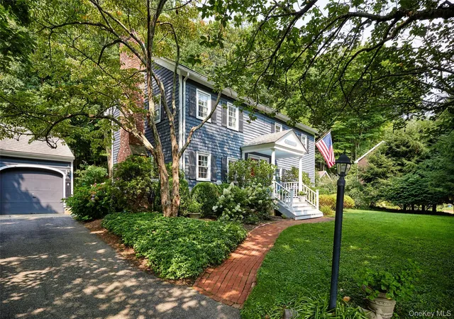 Photo 2 of Single family home for sale at 30 Main St, Lewisboro, NY 10590 | MLS# 1037013 | Listing updated on 2026-10-29