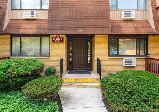 3rd image of 24 Richard Ct, Haverstraw, NY 10970 | MLS# 1037019