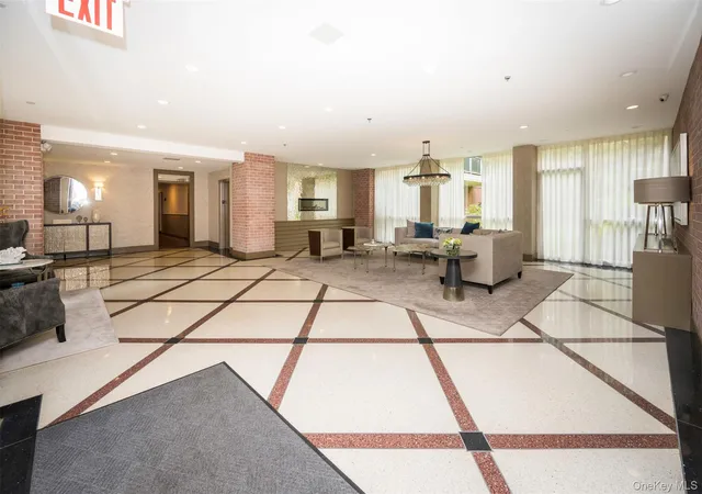 Photo 4 of House for sale at 20 Canterbury Rd #3A, North Hempstead, NY 11021 | MLS# 1037023 | Listing updated on 2026-09-22