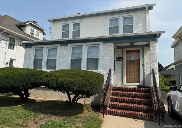 Photo 1 of Single family home for sale at 22015 101st Avenue, New York, NY 11429 | MLS# 1037041 | Listing updated on 2026-08-23