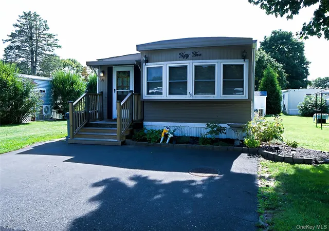 14th image of 703 Fresh Pond Ave #55, Riverhead, NY 11933 | MLS# 1037046