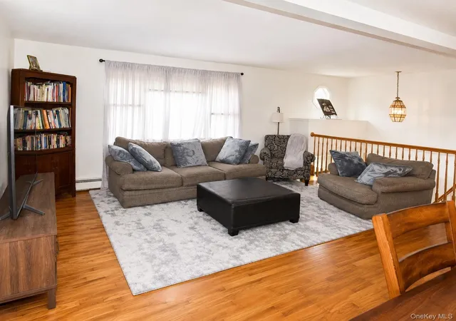 Photo 4 of Sale Pending at 8 Rockridge Dr, Haverstraw, NY 10984 | MLS# 1037050 | Listing updated on 2026-09-23