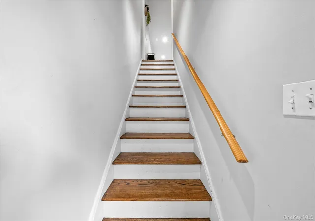 Photo 3 of Condo for sale at 40 West 4th St #60, Brookhaven, NY 11772 | MLS# 1037064 | Listing updated on 2026-08-11