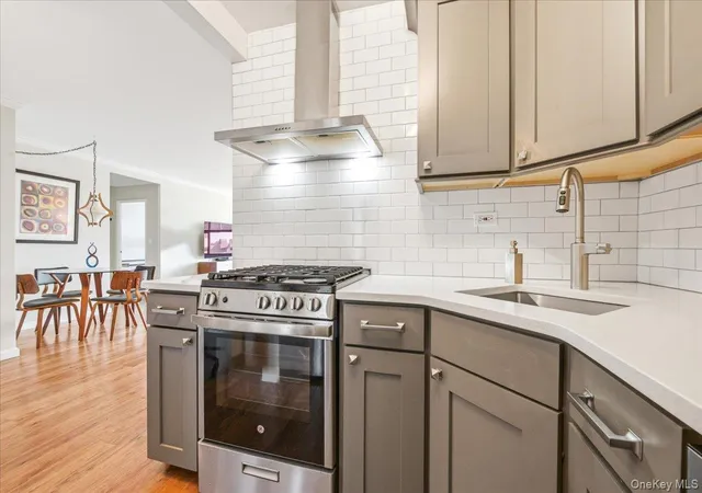 Photo 2 of Condo for sale at 7025 Yellowstone Blvd #8Q, New York, NY 11375 | MLS# 1037066 | Listing updated on 2026-08-15