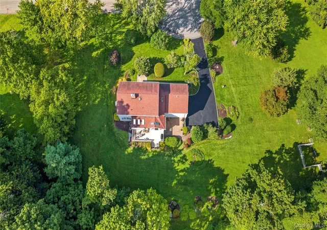 Photo 3 of Single family home for sale at 110 Cypress Ln, Ossining, NY 10510 | MLS# 1037100 | Listing updated on 2026-09-17