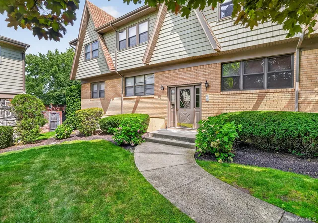 2nd image of 38 Milford Ln, Ramapo, NY 10901 | MLS# 1037101