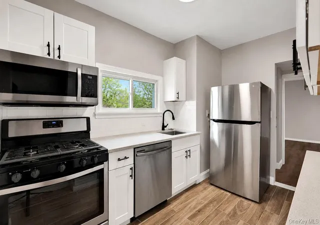 Photo 3 of Sale Pending at 9314 211th Street, New York, NY 11428 | MLS# 1037105 | Listing updated on 2026-09-25