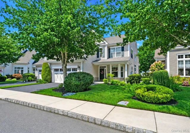 Photo 1 of Condo for sale at 140 Chopin Pl, Brookhaven, NY 11941 | MLS# 1037109 | Listing updated on 2026-10-03