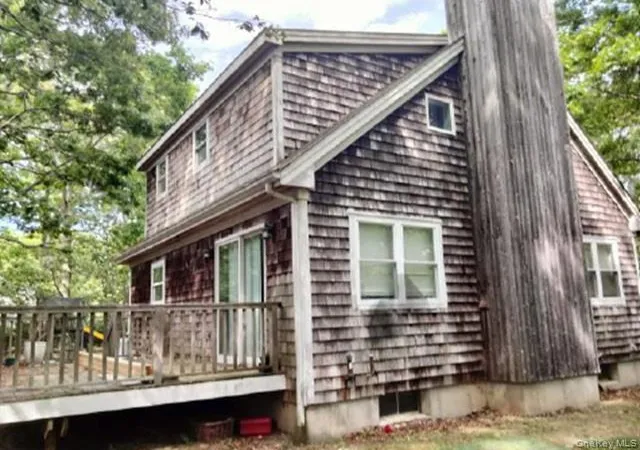 2nd image of 2 President St, East Hampton, NY 11937 | MLS# 1037111