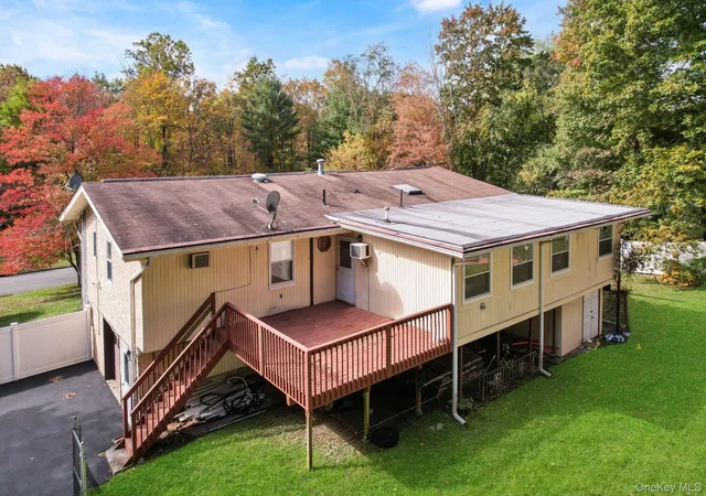 Photo 3 of Single family home for sale at 22 N Lorna Ln, Ramapo, NY 10952 | MLS# 1037122 | Listing updated on 2026-08-11